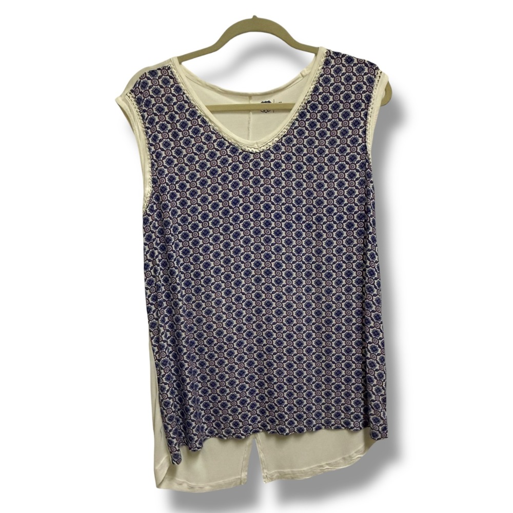 Route 66 Tank Top XL Blue White Boho‎ Print Sleeveless Back Slit Hem Tile Print